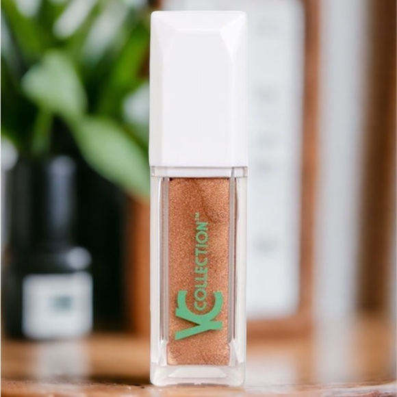 NWT YC COLLECTION Authentic Glazed Liquid Highlighter - Cocoflakes - Picture 1 of 2